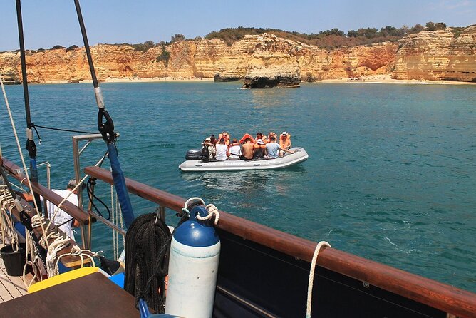 3 Hour Cruise Experience From Vilamoura - Sailing Route and Activities
