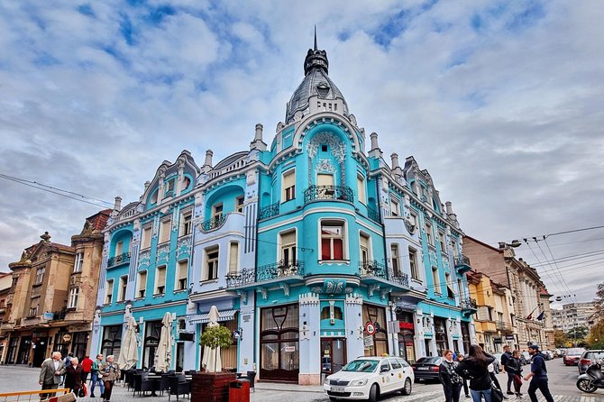 3-Hour Cultural Walking Tour of Oradea - Exploring the Moon Church