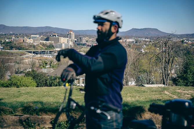 3-Hour E-Bike Sightseeing and Breweries Tour in Roanoke - Tour Accessibility and Fitness Level