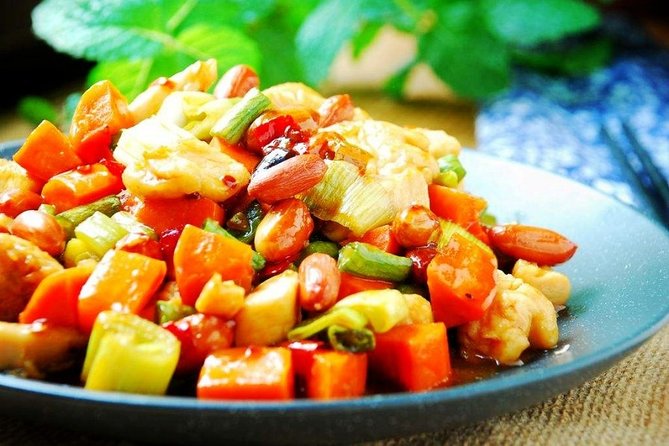3-Hour Guangzhou Private Cooking Class With Local Market Visit - Cooking Class Experience