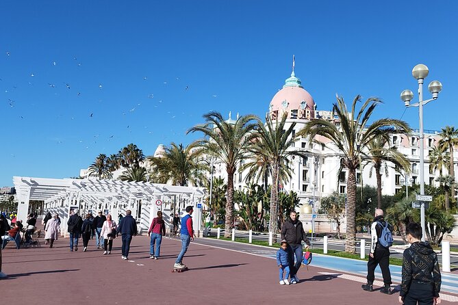 3-Hour Guided Walking Tour of Nice With a Licensed Guide - Experiencing Local Customs