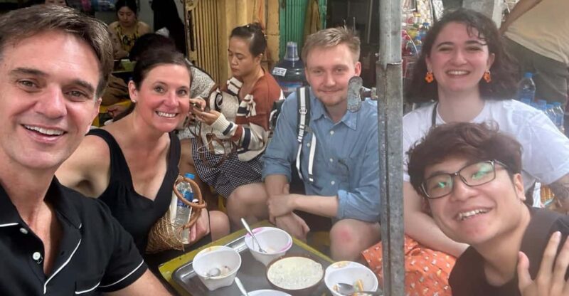 3 Hour Hanoi Foodtour by Walking - Experience Highlights