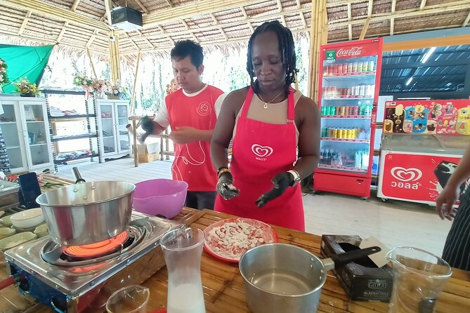 3-Hour Khaolak Cooking Class With Food Market Visit - Market Exploration