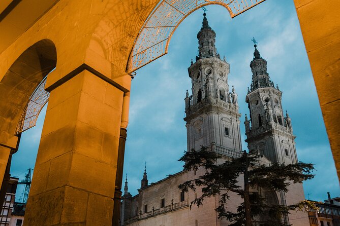 3 Hour La Rochelle Private Tour - Meeting and Pickup