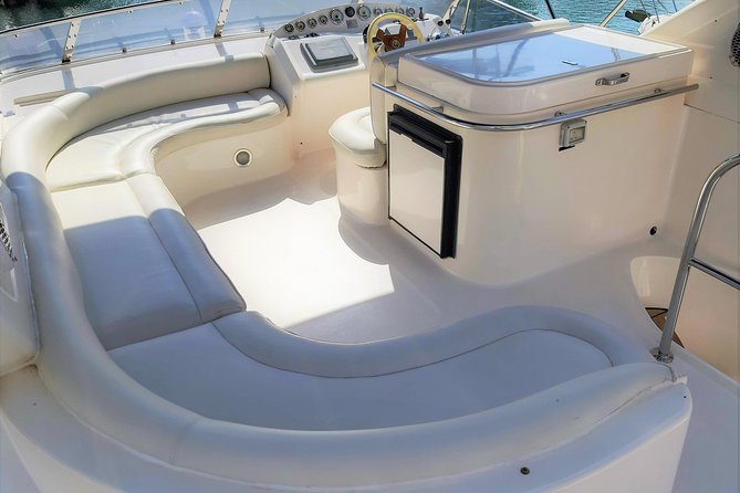 3-Hour Luxury Yacht Cruise From Dubai Marina - Customer Reviews and Feedback