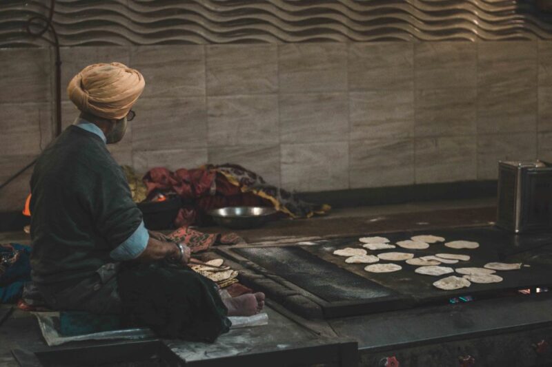 3-Hour Old Delhi Heritage Walking Tour With Rickshaw Ride - Customer Reviews and Ratings