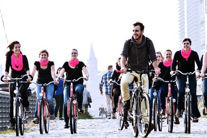 3-Hour Private Berlin Bike Tour: Vibes of Berlin - Discovering Free Berlins Radtouren