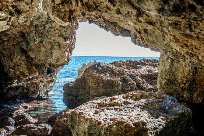 3 Hour Private Boat Excursion to the Leuca Marine Caves - Exploring the Leuca Marine Caves