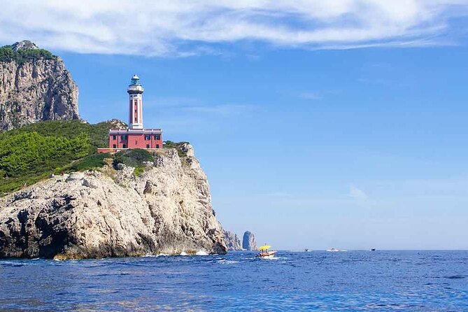 3-Hour Private Boat Tour of Capri With a Swim Stop - Boat Specifications