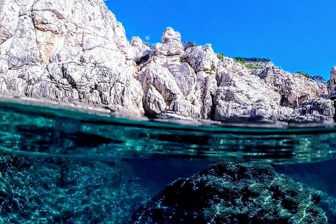 3-Hour Private Boat Tour of the Island of Capri - Booking Information