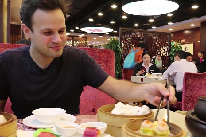 3-Hour Private Night Tour: Beijing Foodie Experience - Pricing and Cancellation