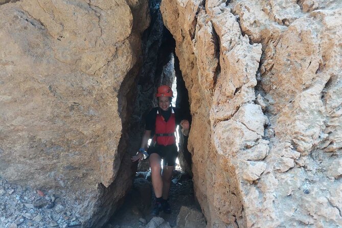 3-Hour Private or Small Group Coasteering in Sounio - Booking and Confirmation