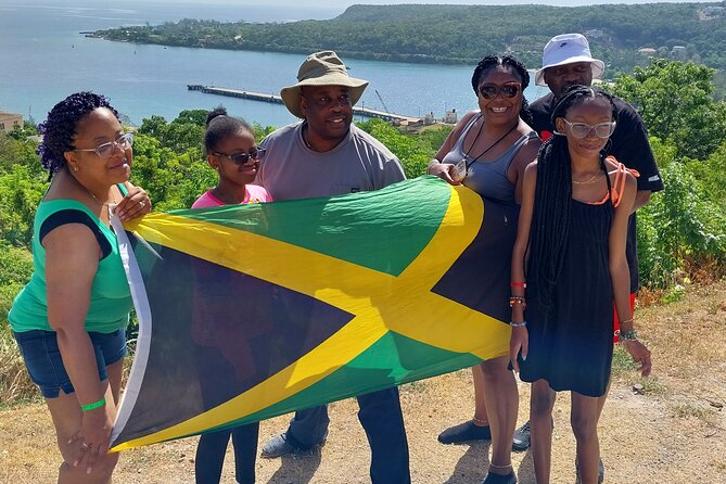 3-Hour Private Tour in the Highlights of Montego Bay - Traveler Experiences