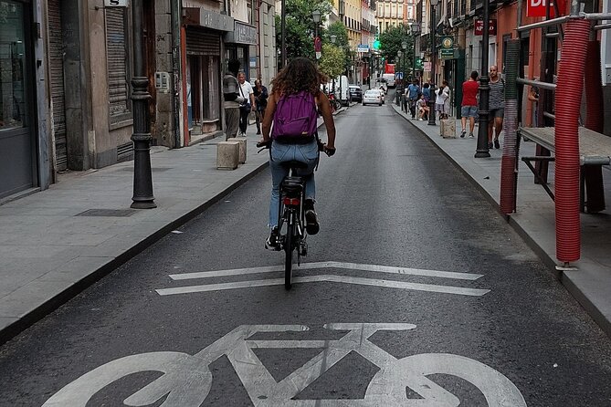 3-Hour Private Tour of Madrid by Bike - Cancellation Policy