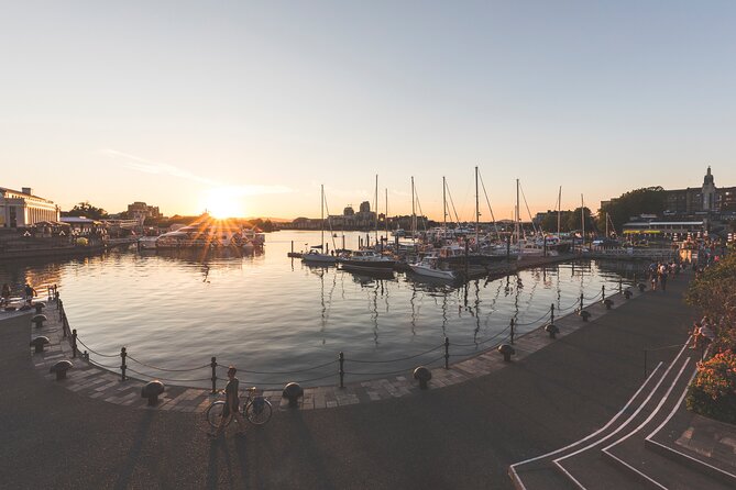 3-Hour Private Walking Tour of Victorias Highlights - Meeting and Pickup Details
