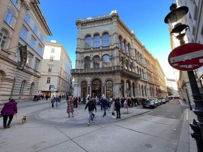 3 Hour Private Walking Tour - Vienna - Inclusions and Exclusions