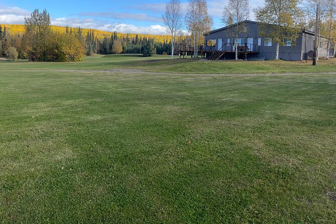 3-Hour Small Group 9-Hole Self-Guided Fairbanks Golf Experience - Preparing for the Golf Adventure