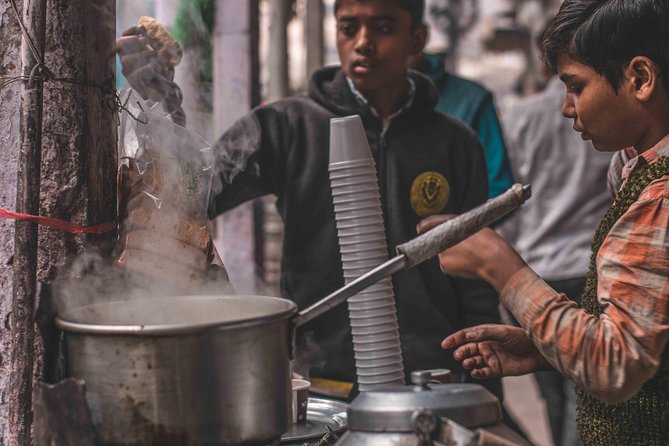 3-Hour Small Group Old Delhi Rickshaw Ride & Guided Tour - Itinerary and Logistics