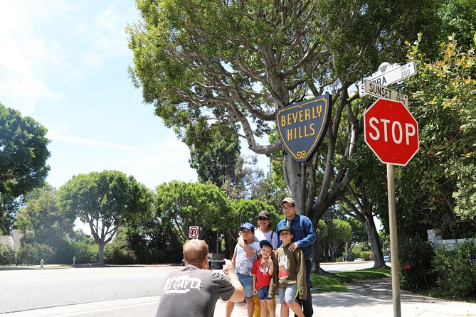 3-Hour Small Group Tour: Hollywood to Beverly Hills - Highlights of the Tour