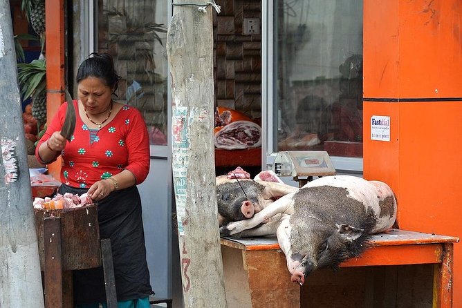 3-Hour Thamel Sightseeing Tour by Rickshaw in Kathmandu - Highlights of the Tour