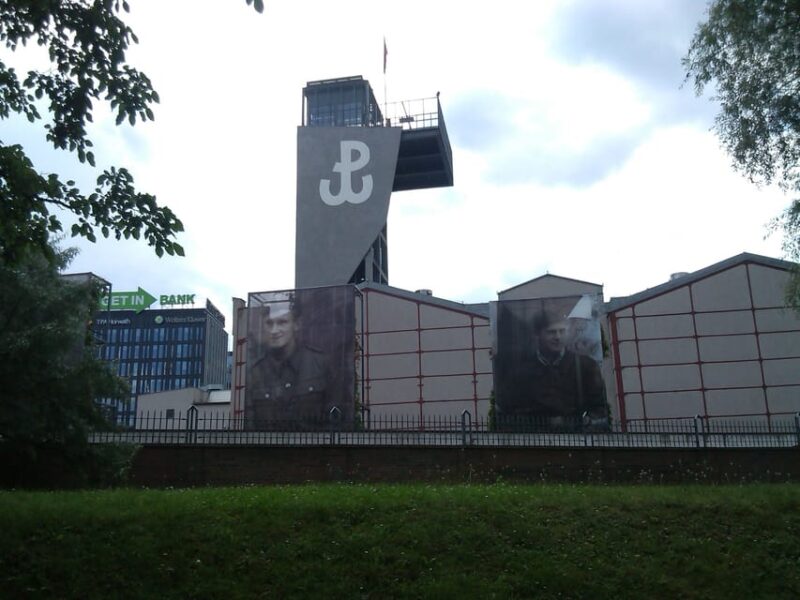 3-Hour Tour at Warsaw Uprising 1944 Museum /Inc. Pick-Up/ - Key Points