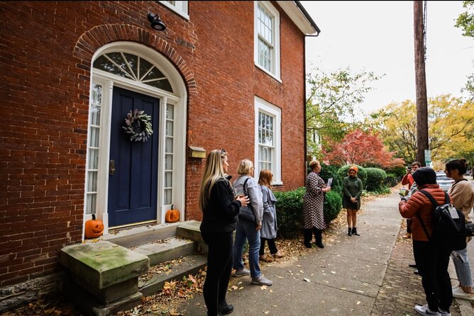 3 Hour Walking Food & Haunted History Tour in Lexington - Insiders Perspective