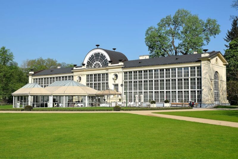 3 Hour: Warsaw Lazienki Park /Inc. Pick Up/ - Guided Tour Features