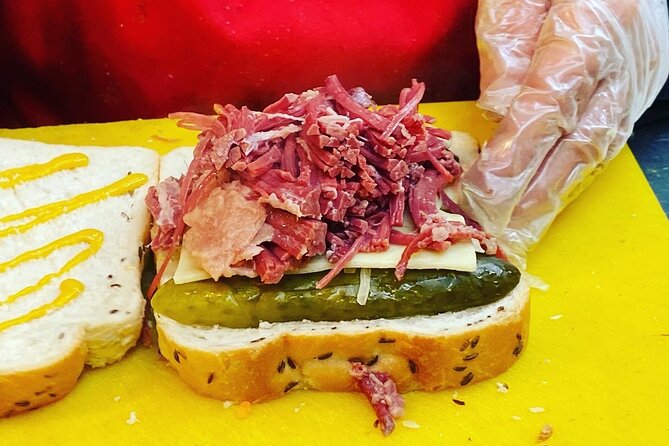 3 Hours Borough Market Morning Food Tour With London Bites Tours - Tasting Stops and Dishes