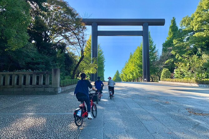 3 Hours E Bike Tour Around Chiyoda Tokyo Prefecture - Visiting Akihabara