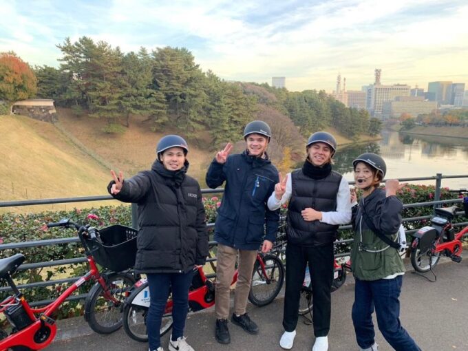 3 Hours E Bike Tour Around Chiyoda Tokyo Prefecture - Discovering Akihabara and Ochanomizu