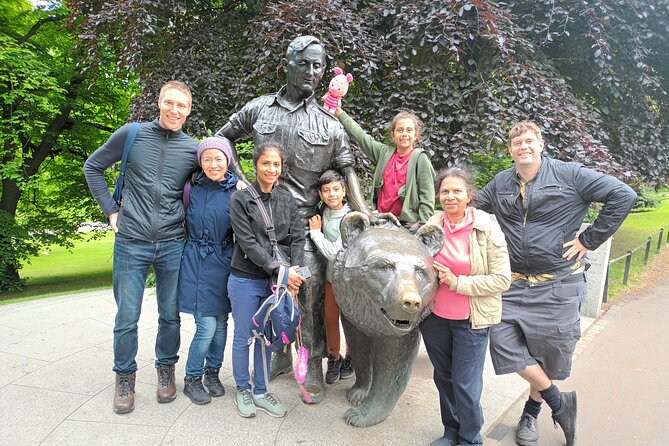3 Hours Edinburgh City Highlights Private Walking Tour - Sights and Accessibility