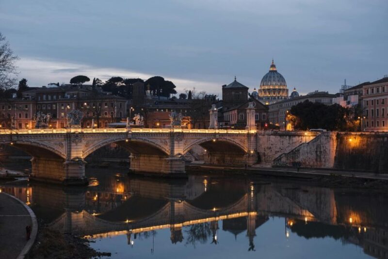 3 Hours Golf Cart Tour Romantic Rome With SPA or Aperitif - Key Points