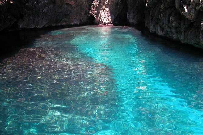 3 Hours Guided Boat Excursion Towards the Adriatic and Ionian - Accessibility and Restrictions