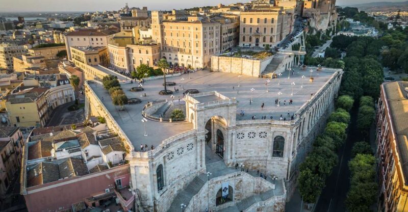 3 Hours Guided Tour of the Historical Cagliari - Key Points