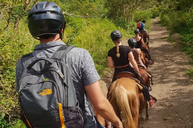 3 Hours Horseback Riding From Nature Trails to Sofa Stone - Exploring the Trails