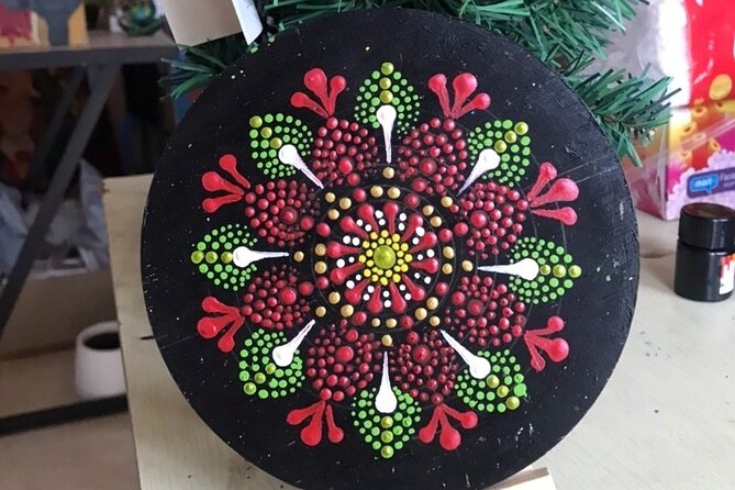 3 Hours Mandala Art Workshop Activity in Phuket - Instructor and Experience