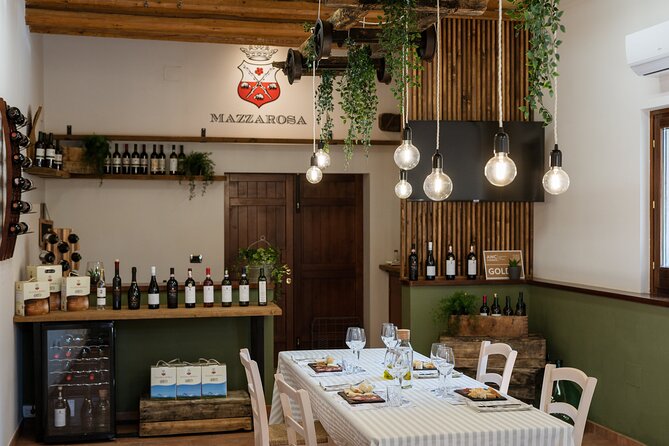 3-Hours of Activities With Safari Grand Tour and Tasting in Vineyards - Participant Eligibility