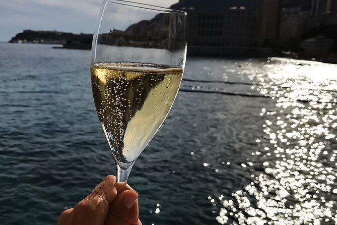 3 Hours Private Breathtaking Como Lake Boat Tour - Cancellation Policy
