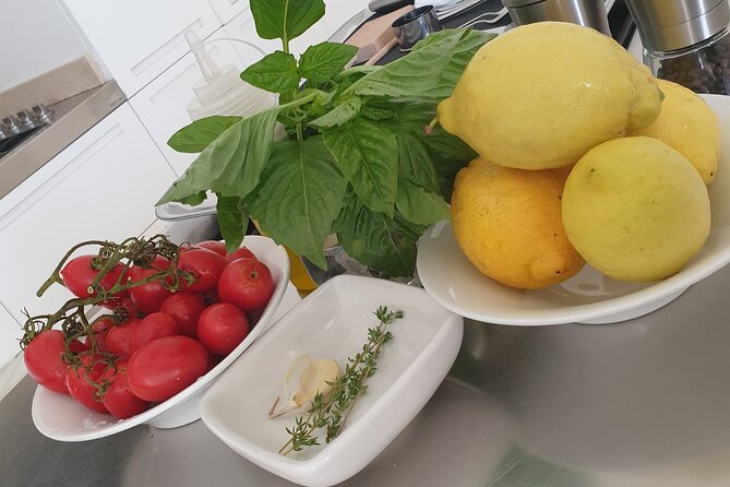 3 Hours Private Cooking Class in Positano - Key Points