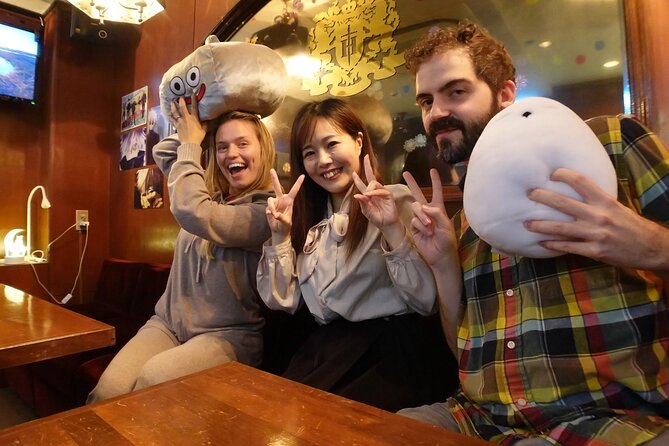 3 Hours Private Food and Walking Tour to Snack Bar in Nakasu - Beverage Selection