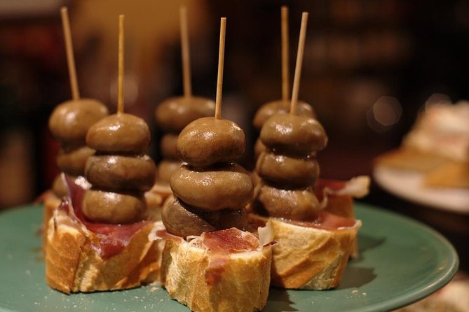 3 Hours Private Guided Tapas Walking Tour in Seville - Cancellation and Confirmation