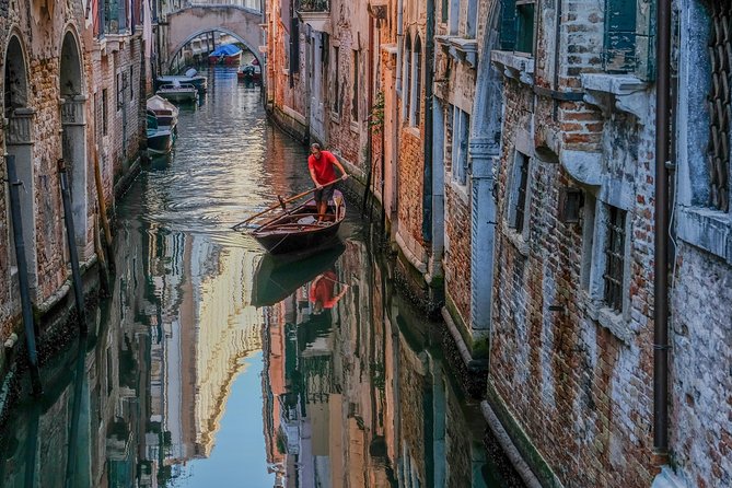 3 Hours Private Original Venice Photo Walk - Guide Expertise