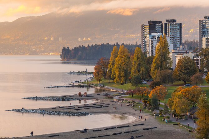 3 Hours Private Sightseeing Tour-From YVR Airport or Cruise Port - Included Fuel Surcharge