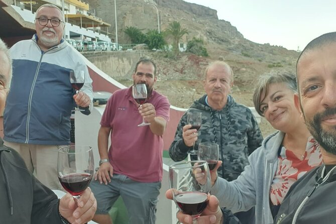 3 Hours Private Tasting of Paella and Sangria in Gran Canaria - Accessibility and Participation