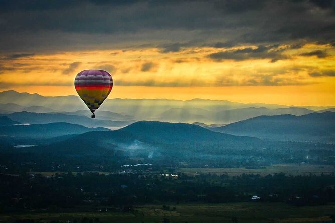 3 Hours Sunrise Hot Air Balloon Adventure in Chiang Mai - Meeting and Pickup Details