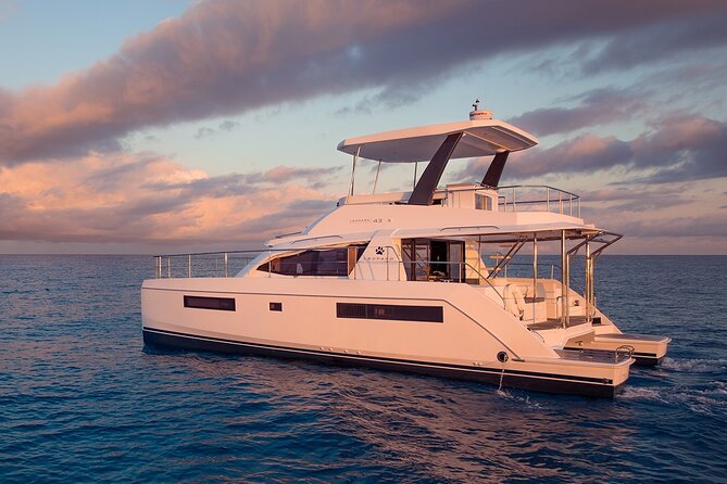 3-Hours Sunset Catamaran Cruise With Dinner All Inclusive - What to Bring and Wear