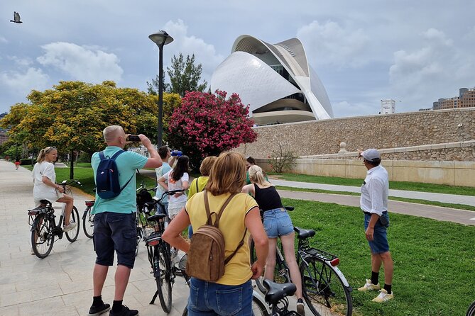 3 Hours Valencia City Bike Tour With a Tasty Surprise - Tour Overview