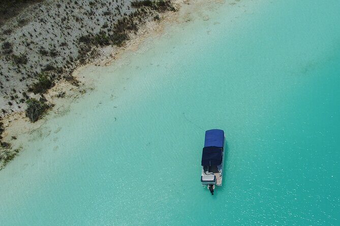 3 hr Pontoon Tour with access to Beach Club and Free Kayaks - FAQ