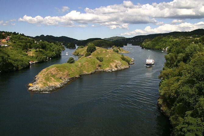 3 in 1 - Bergen Fjord Cruise, City Walk & Mt Flöyen Funicular - Guest Reviews and Feedback
