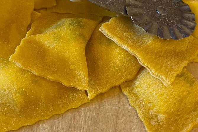 3 in 1 Cooking Class Near Navona: Fettuccine, Ravioli & Tiramisu - Sample Menu and Dishes